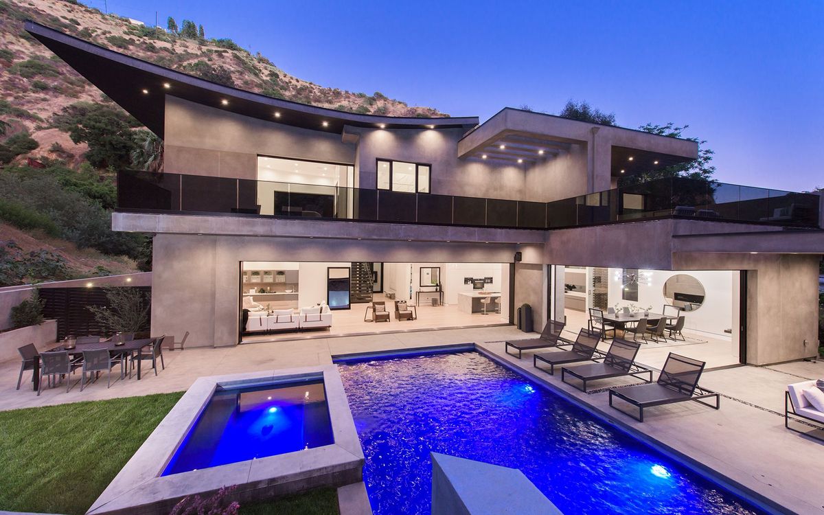 Modern hillside home with pool at 2145 Nichols Canyon Road